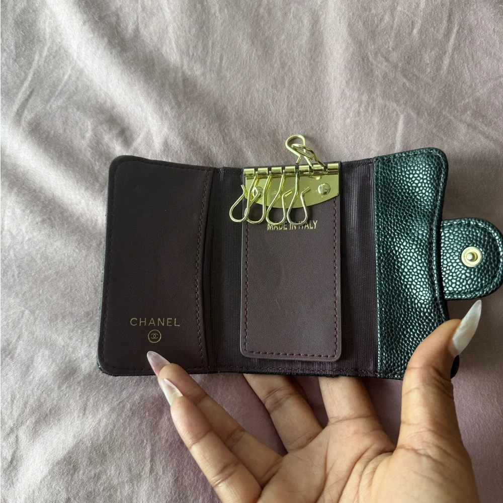 CHANEL Black Quilted Caviar Leather Key Holder with Gold CC